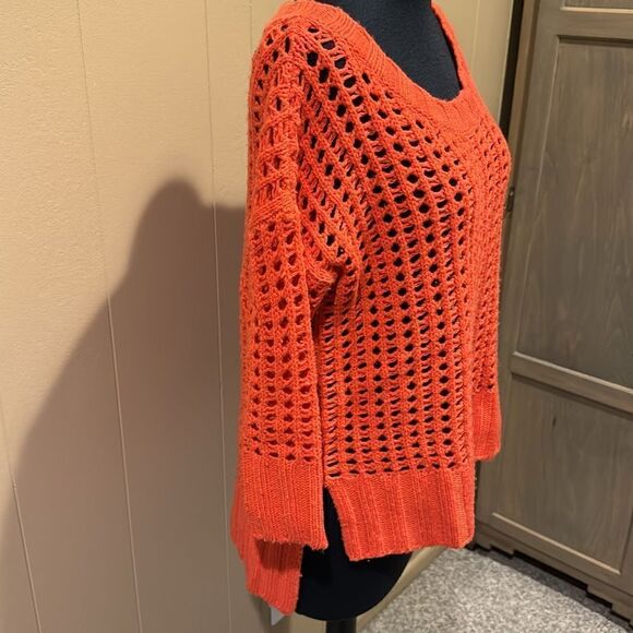 Robert Rodrigues deep orange open knit dropped shoulder bracelet sleeve sweater - Picture 3 of 5